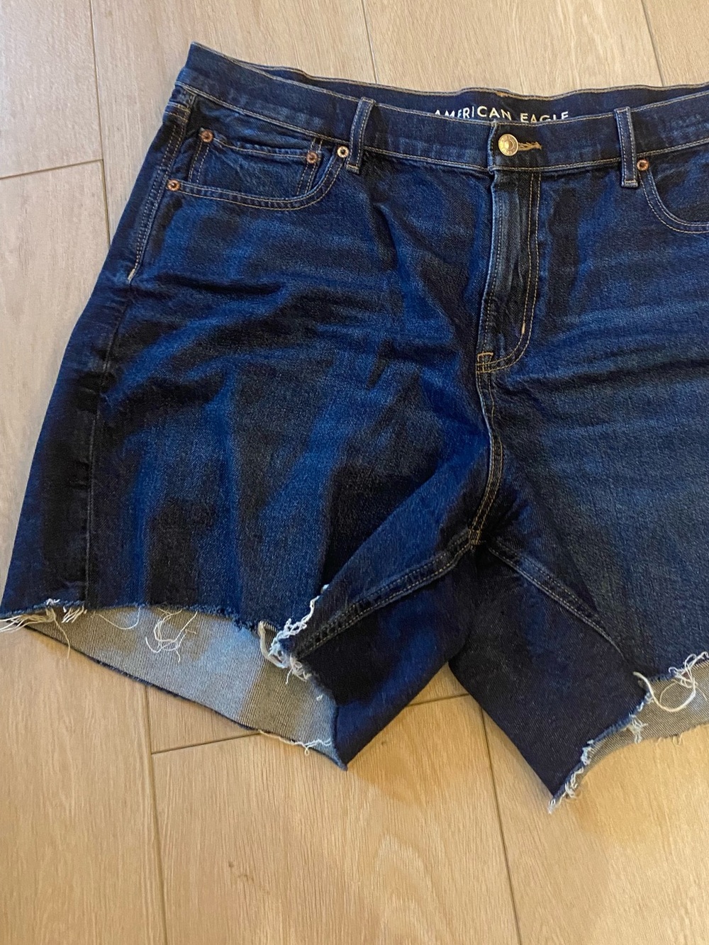 American Eagle Outfitters Dark Blue Denim Cutoff Shorts sz 18